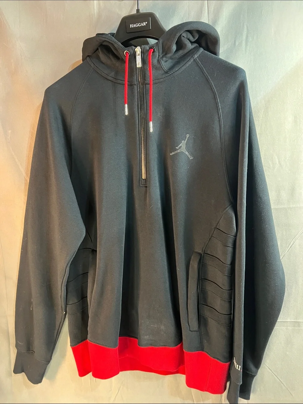 Jordan11 bread Black Hoodie with Red Trim men’s Lg